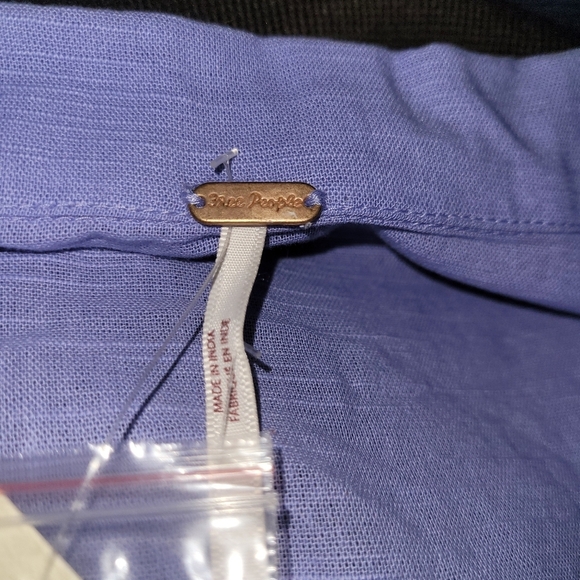 Free People Periwinkle Kiss Kiss Blouse with Lace-up Cuffs XS - Picture 8 of 9